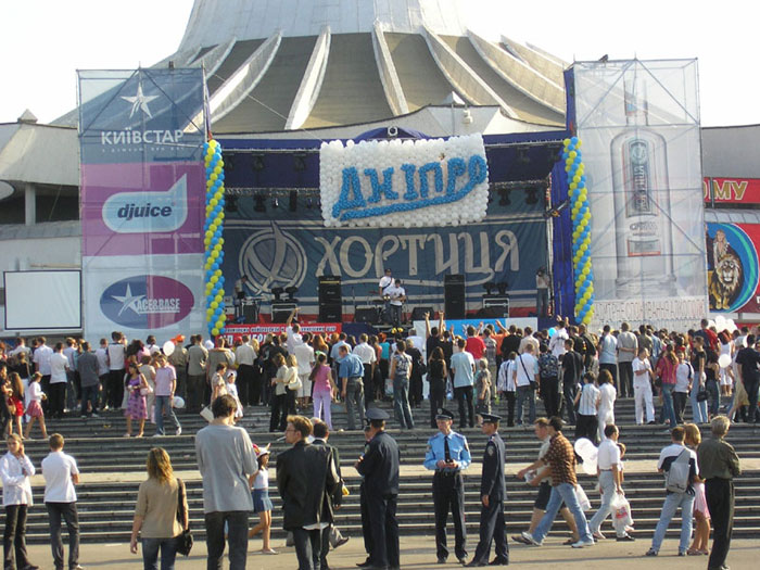  ̳ 2005  