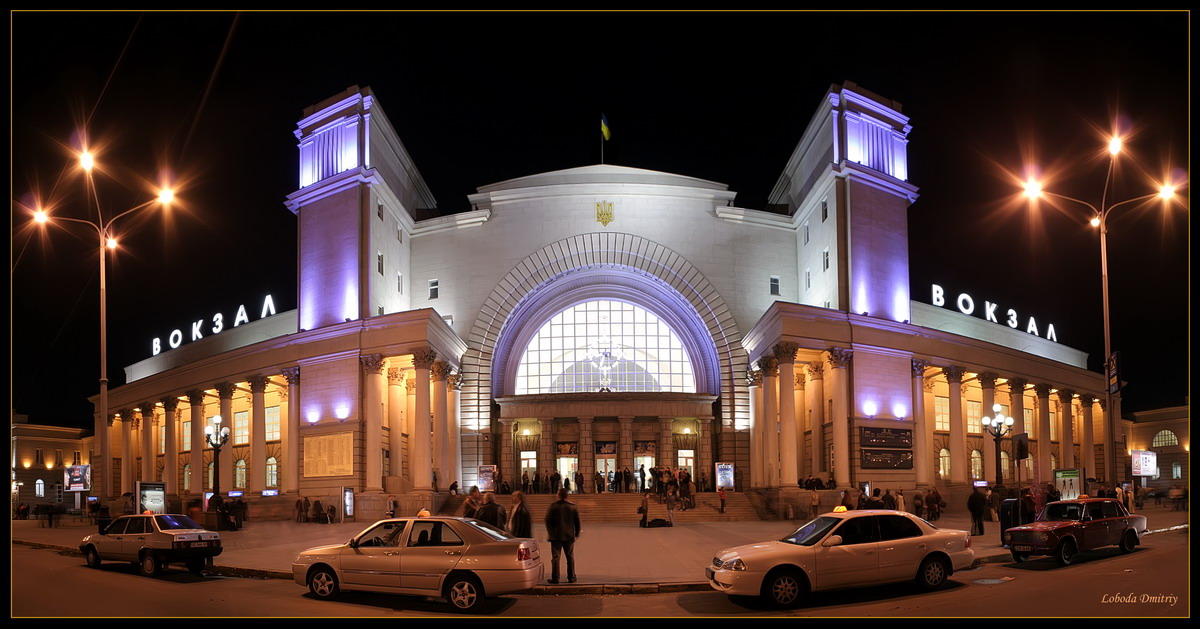  http://gorod.dp.ua/photo/fullpic.php?id=13068&gaz_author_id=9401 