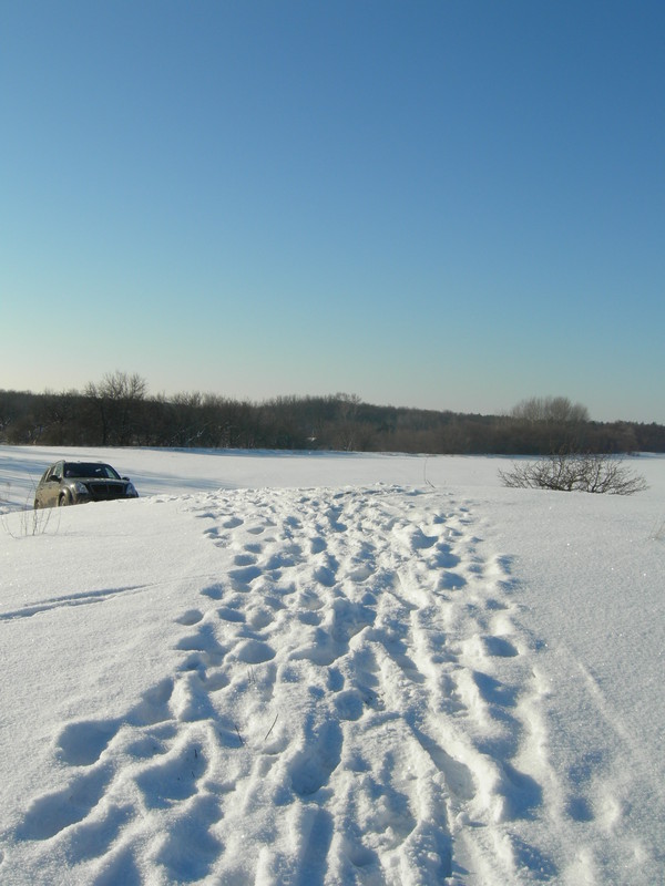 snow traces  