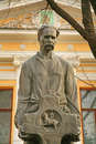 Пам`ятник Яворницькому