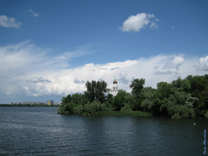 Monastyrski Island  