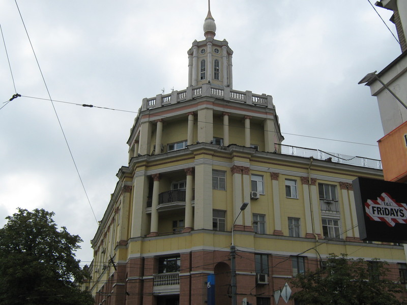  Ѻ      