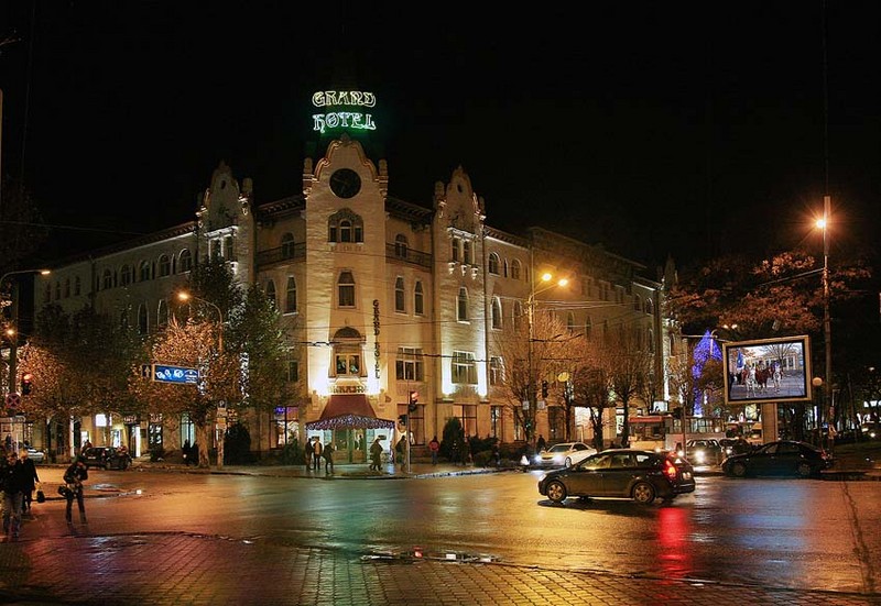Grand Hotel  