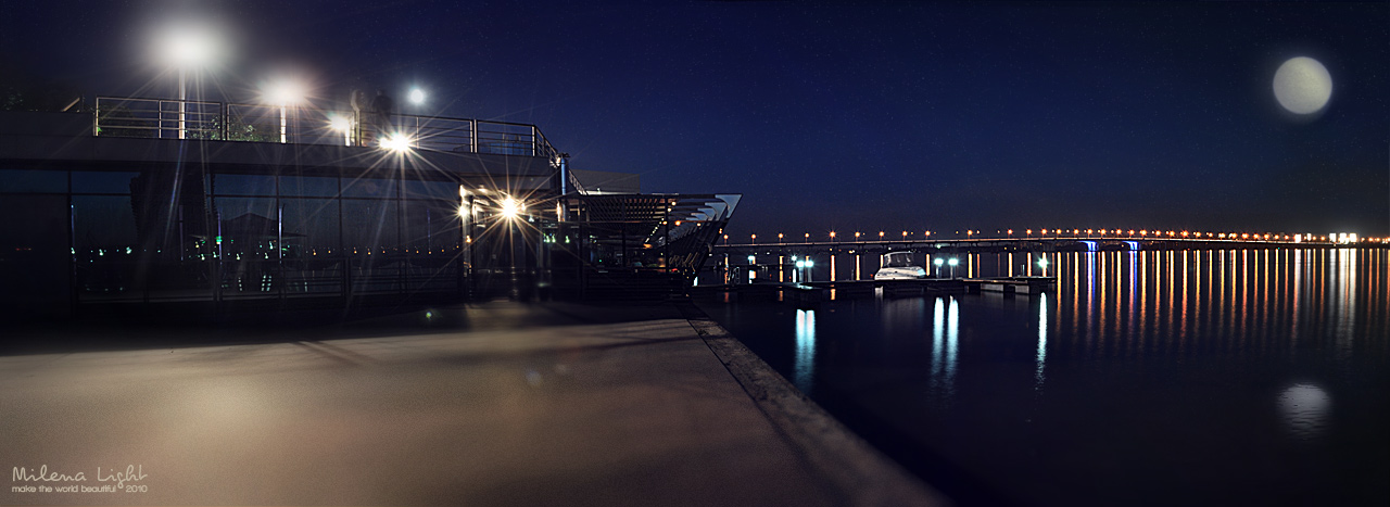  (   Electric Light Orchestra - Ticket To The Moon)

[  Nikon D5000   ] 