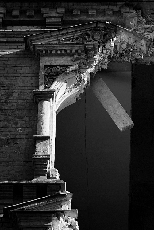 broken window  