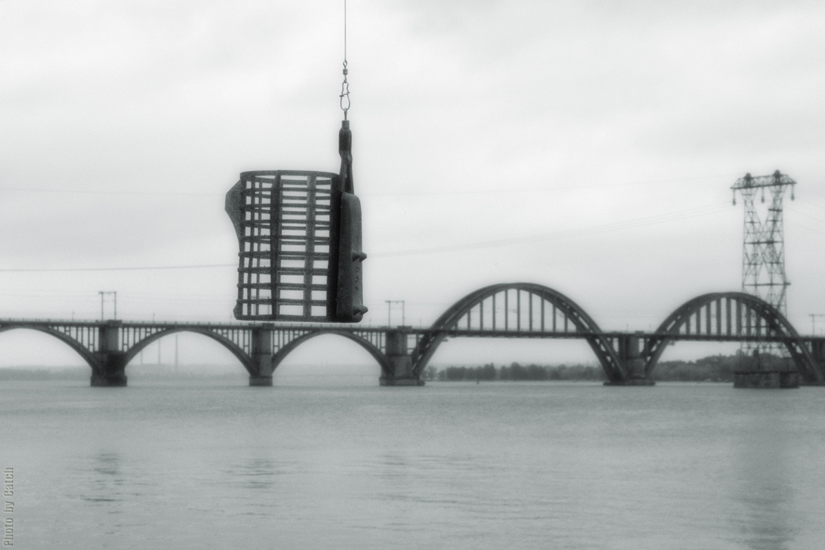   -2    - http://gorod.dp.ua/photo/fullpic.php?id=29402&gaz_author_id=34435 