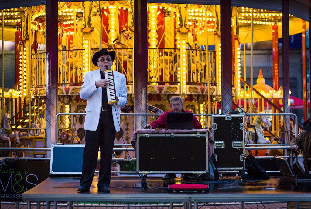 Street music  