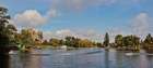Кола на воді