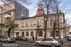 Вид з фронту