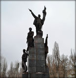 Пам'ятник комунарам. Робочий, матрос, студент і солдатів.