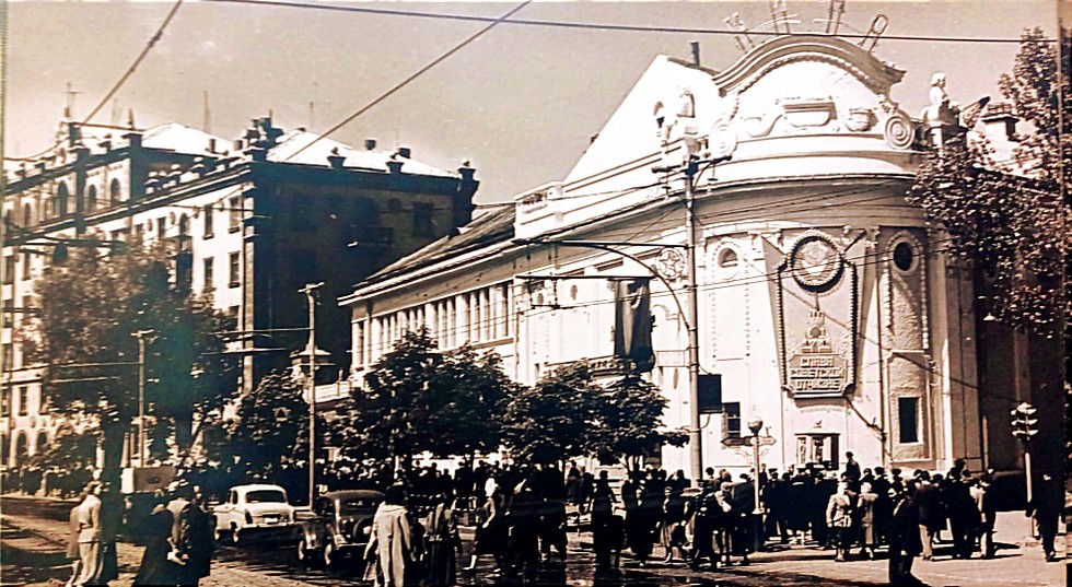 ʳ     1959        