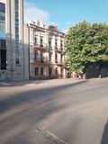 Він ще постоїть