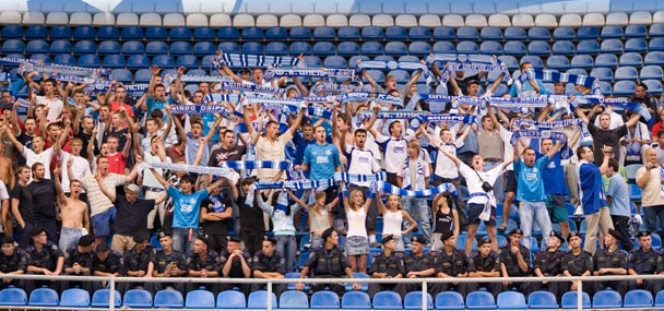 : fcdnipro.dp.ua.  -    