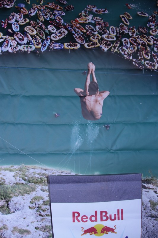  Red Bull Cliff Diving 2011.  