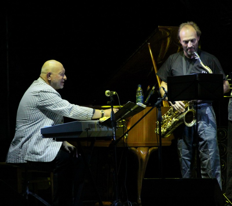   - - !   JVL JAZZ FESTIVAL