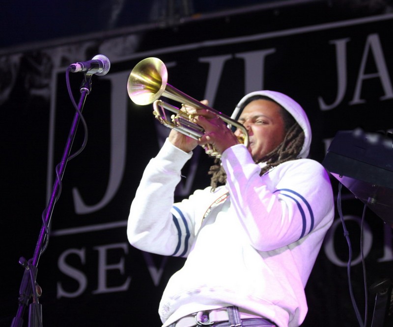  ,     New Soul  Acid Jazz: -    !