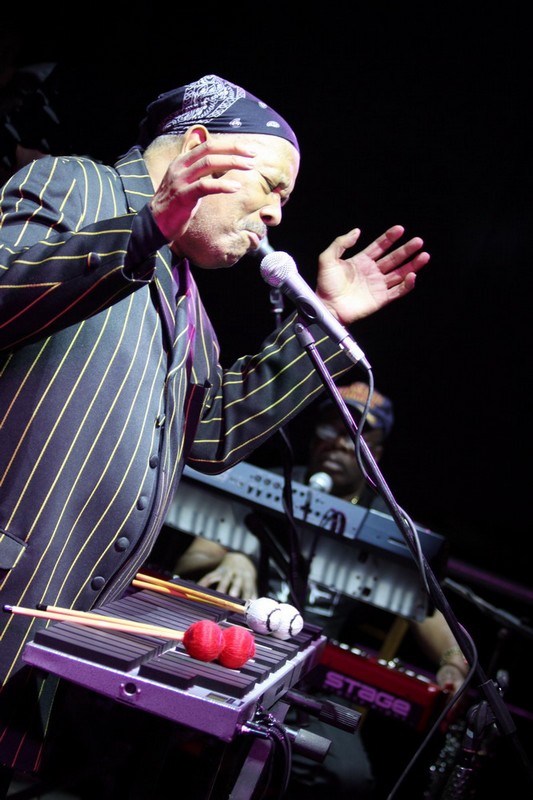   ,     New Soul  Acid Jazz: -    !
