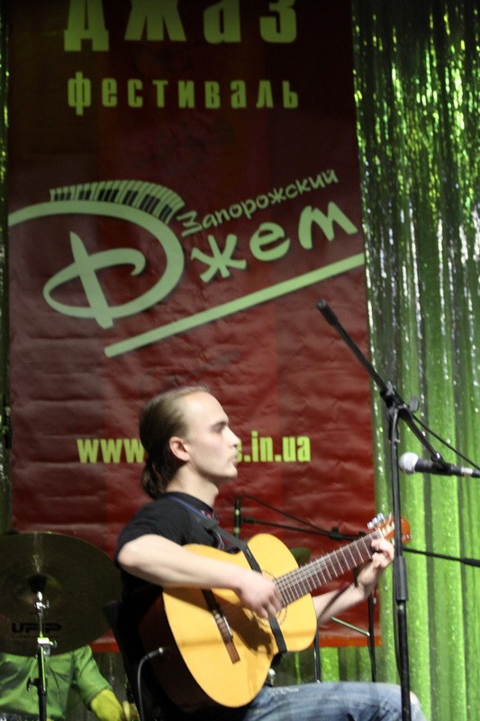    2012    !