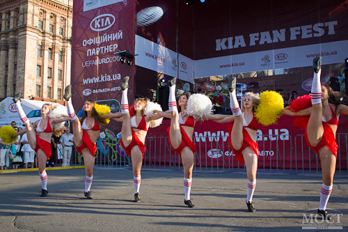     KIA FAN FEST