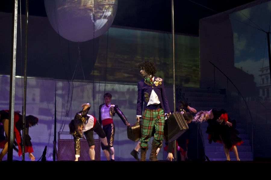     PoleArtShow   ,   
