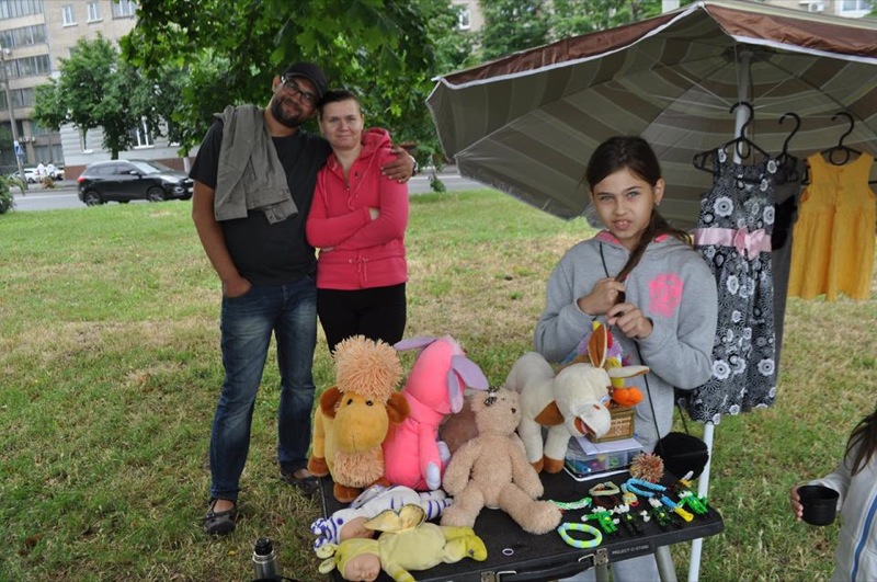      Garage sale     