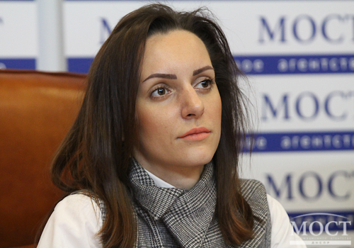        2016 