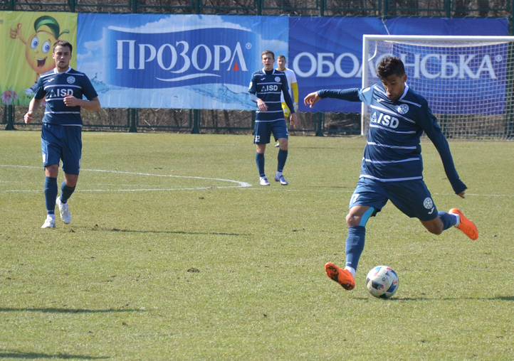      U-20 1:1