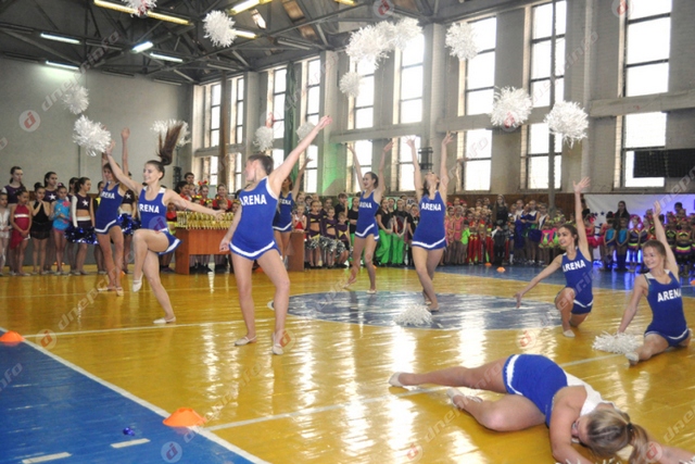          Cheer 