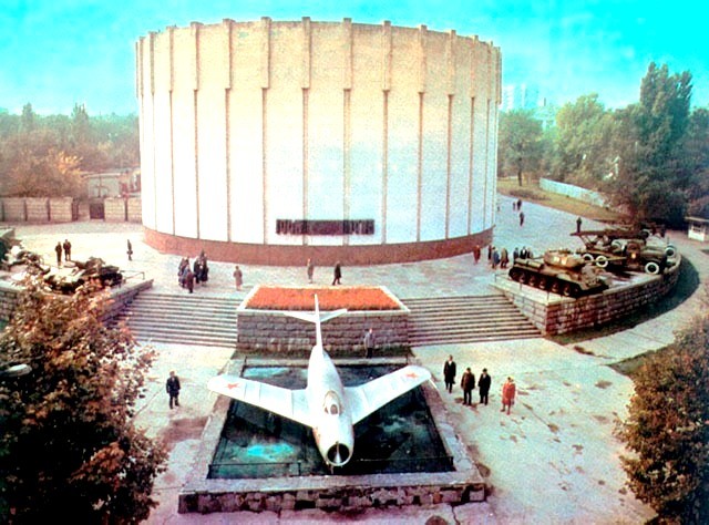      .  1980- .    