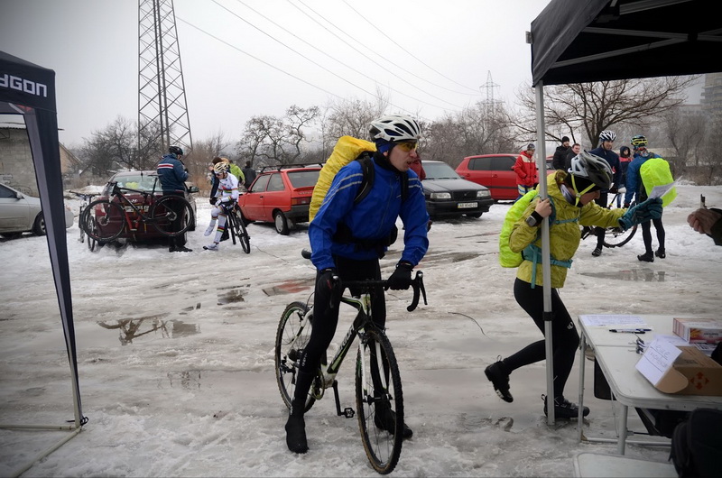        `     DNEPR WINTERCROSS