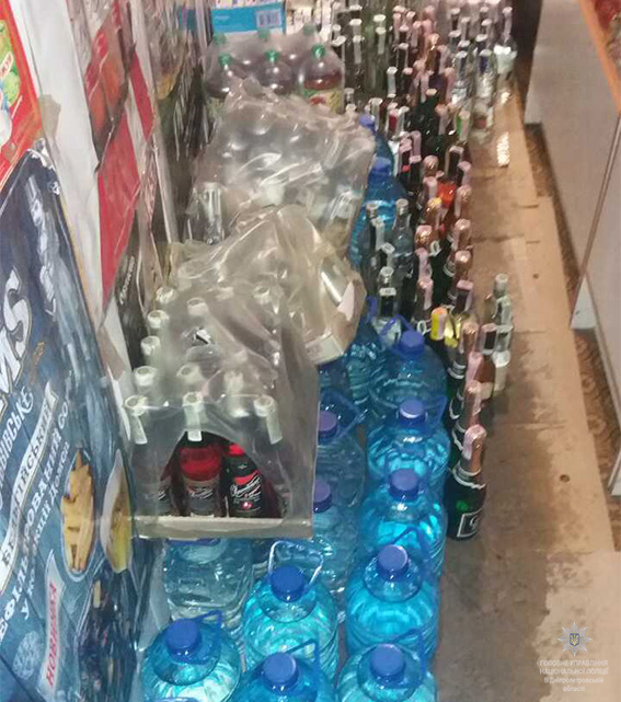              1 .  