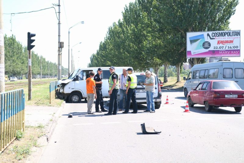       Renault  Dacia:  