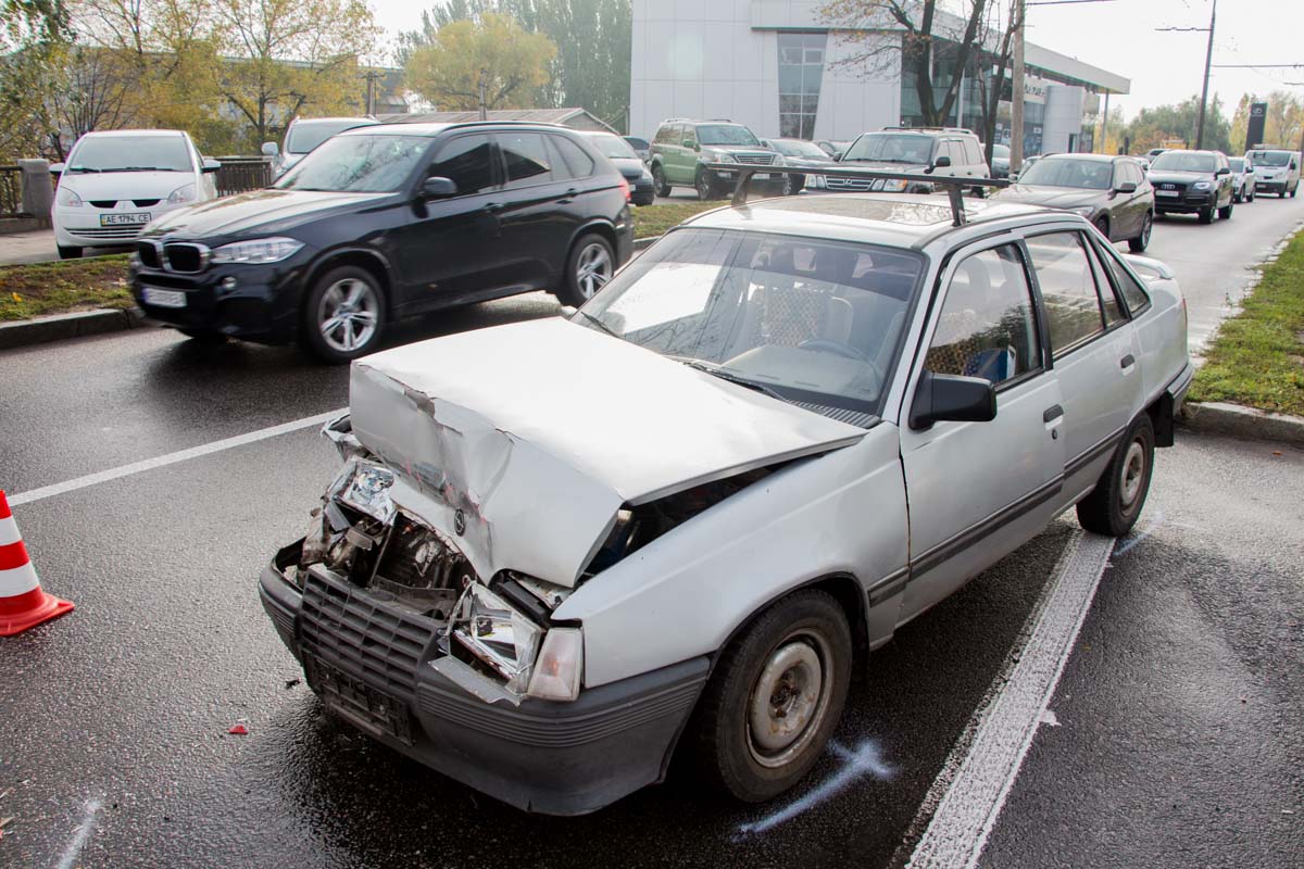     :  ,  Opel  BMW