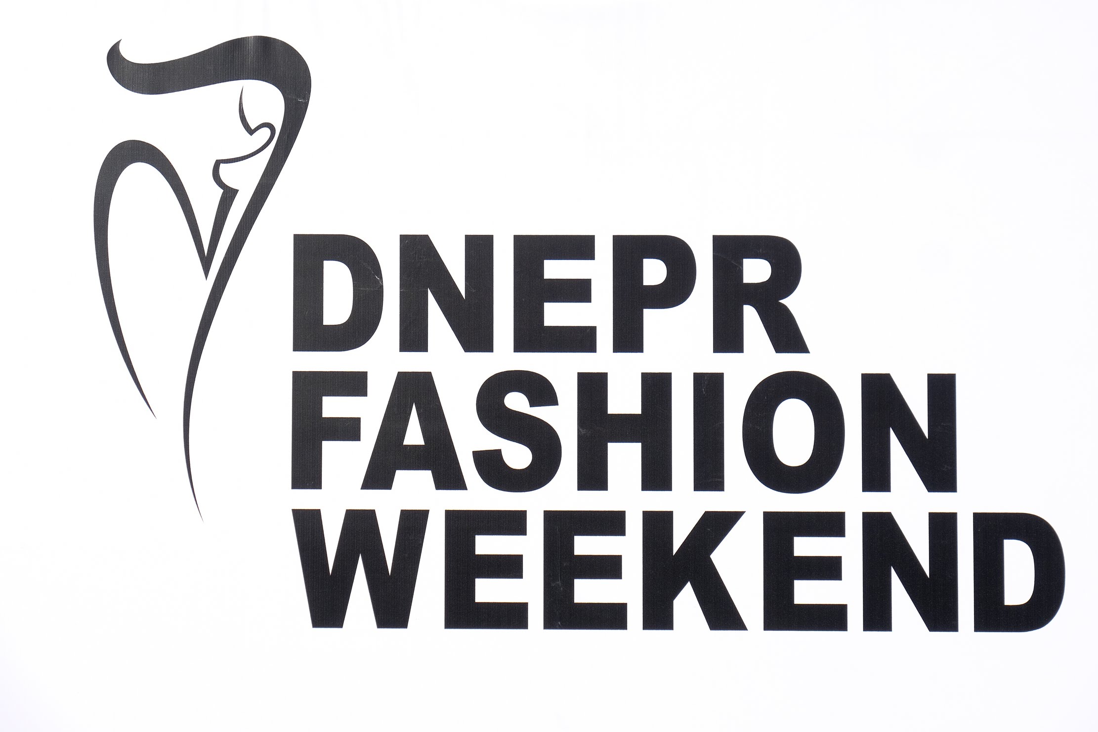  Ƴ     Dnepr Fashion Weekend