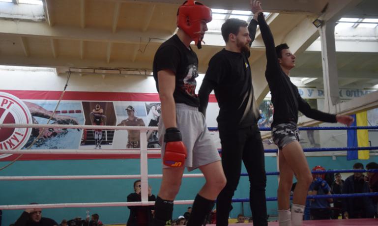         UF MMA