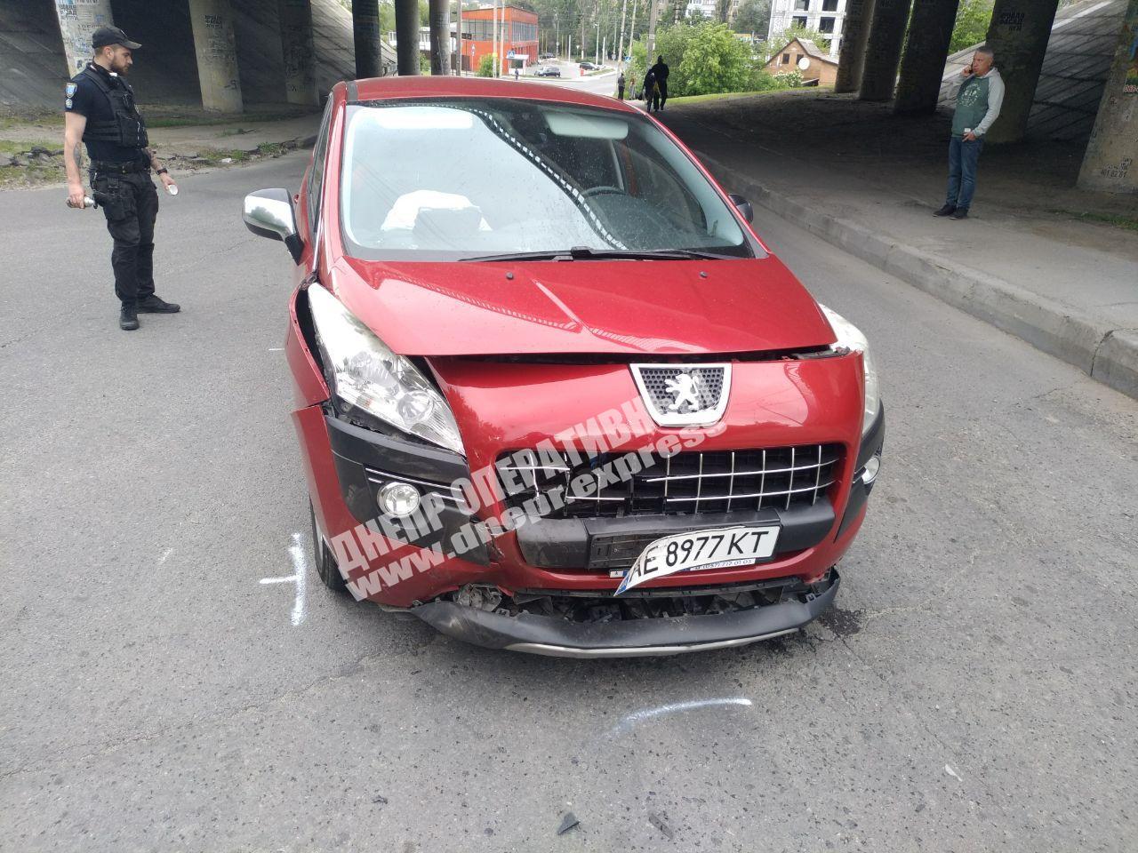        Peugeot  Dacia:     