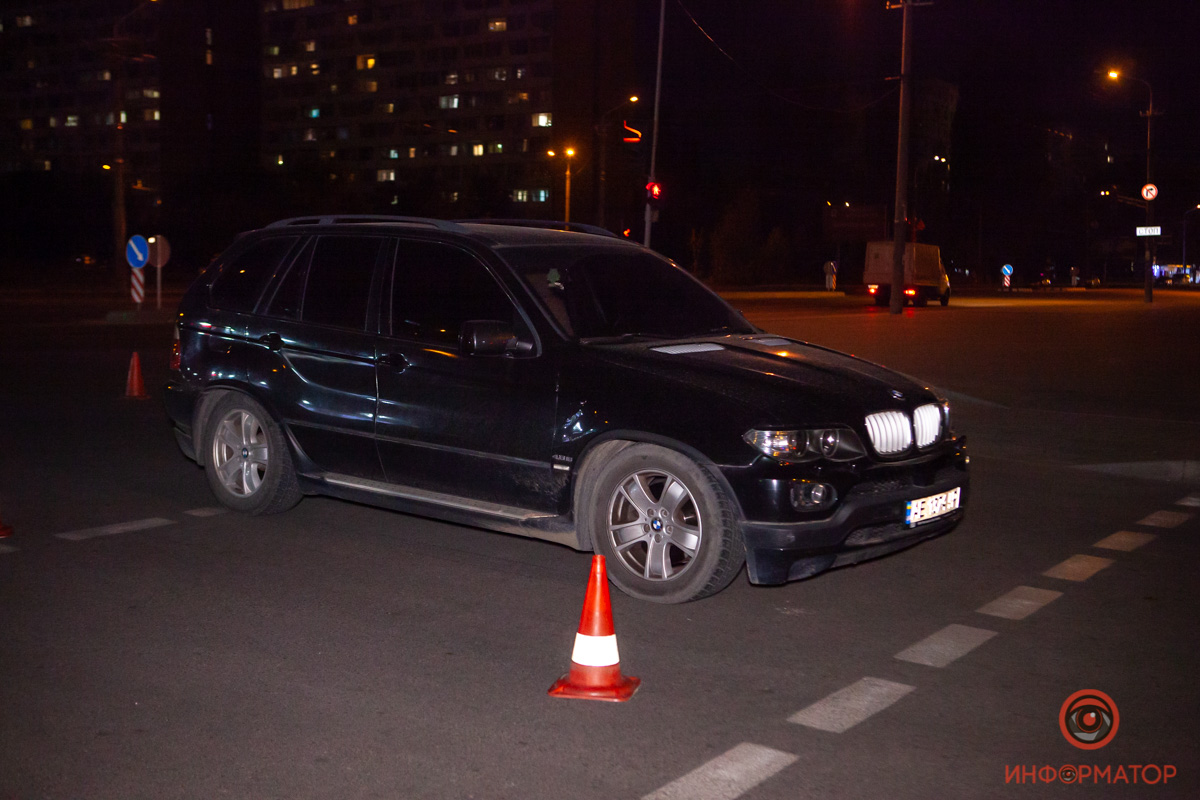       BMW  :    (  )