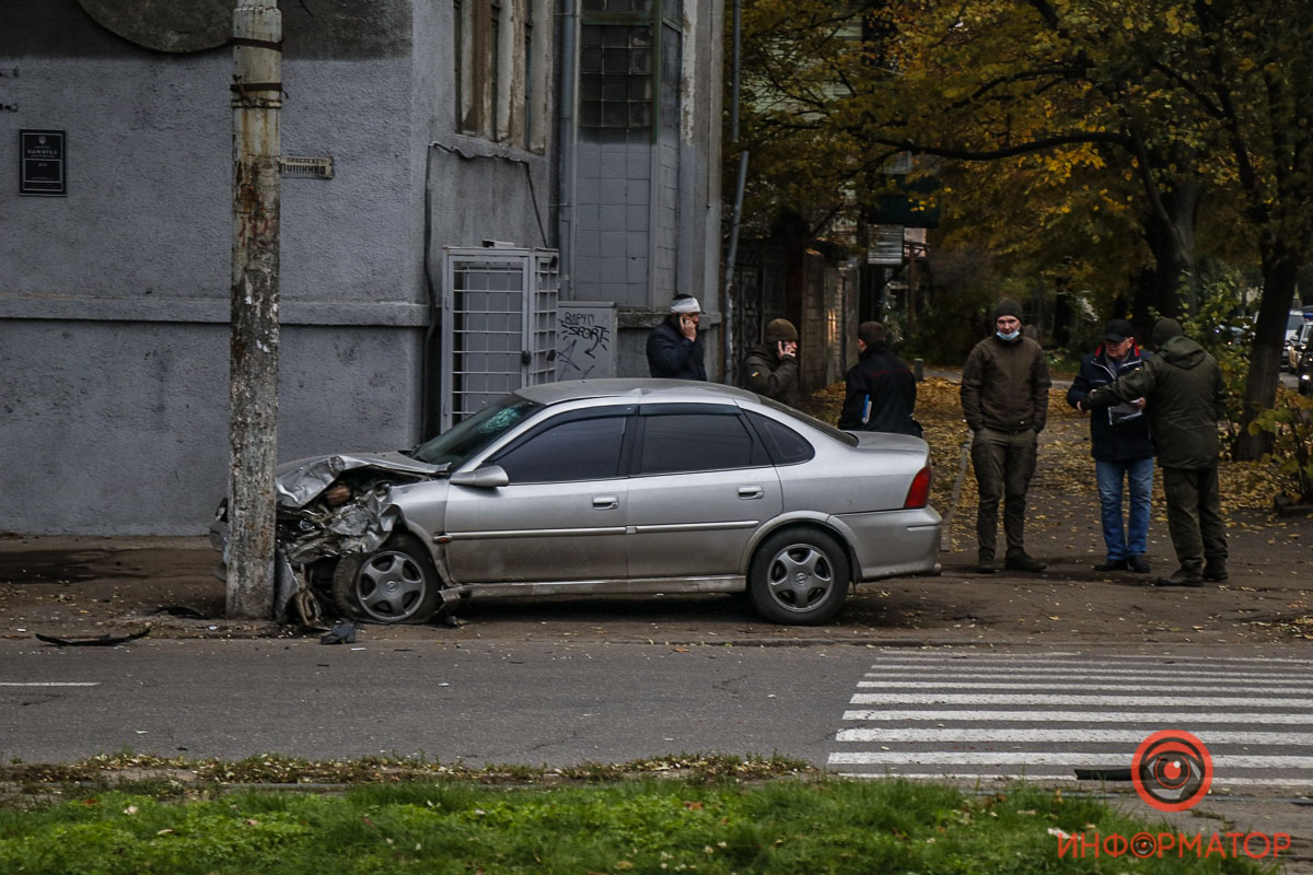      Opel   Renault    :  