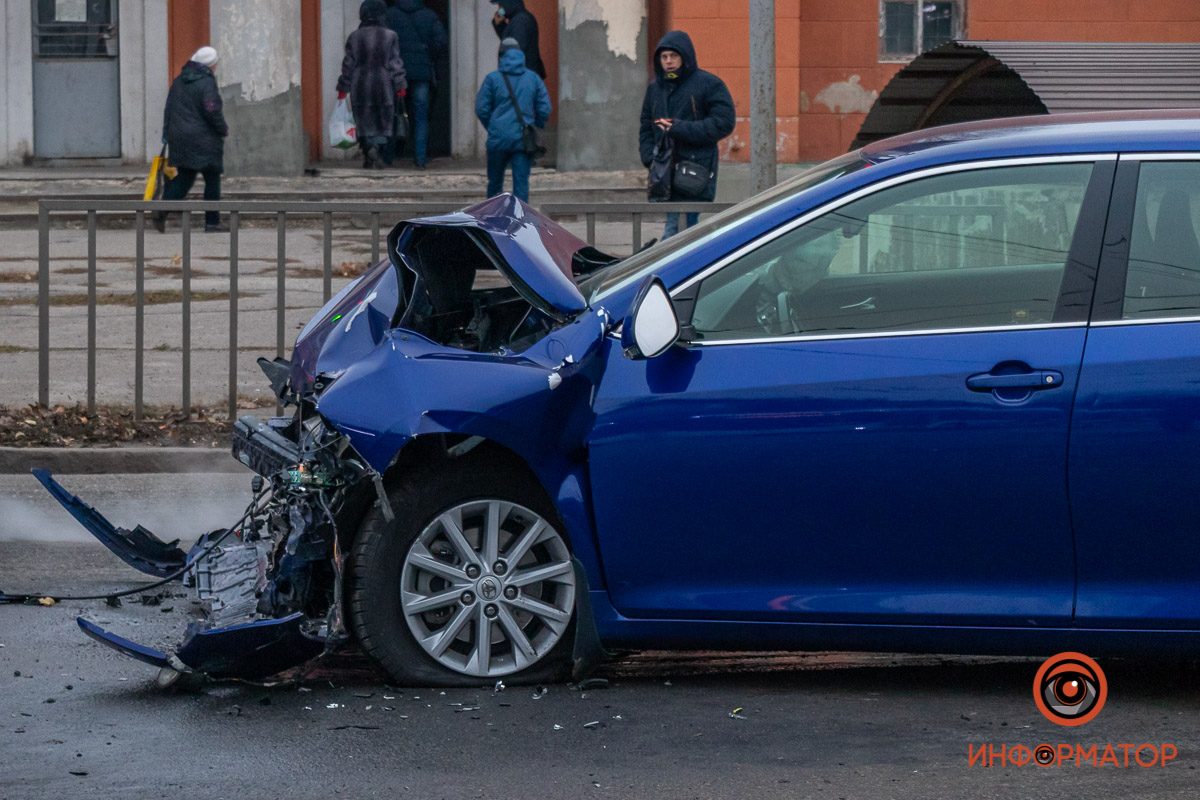        Volkswagen  Toyota:  3  ( )