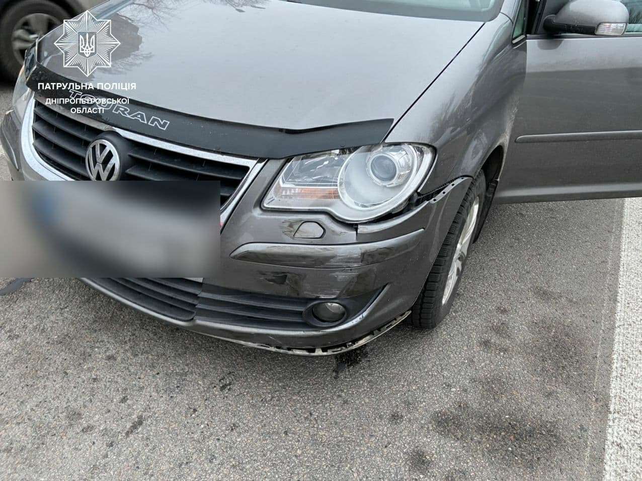   :      Volkswagen   Porsche Taycan