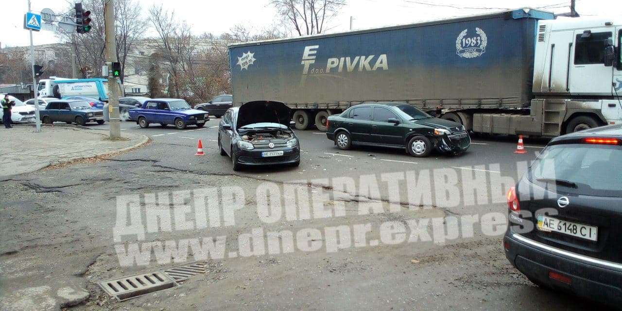      Opel   Volkswagen:    