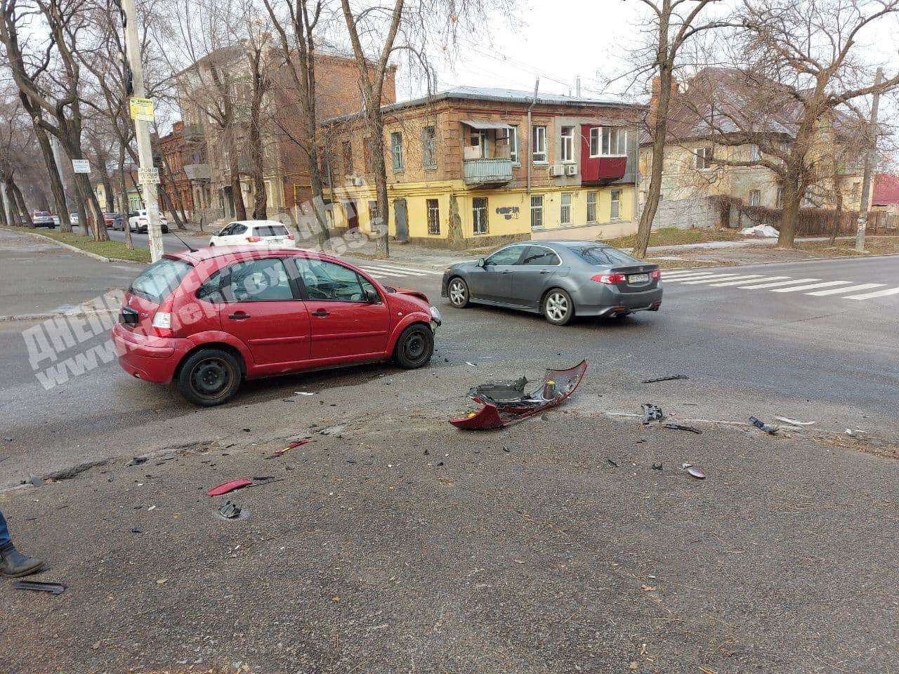    :      Citroen  Kia