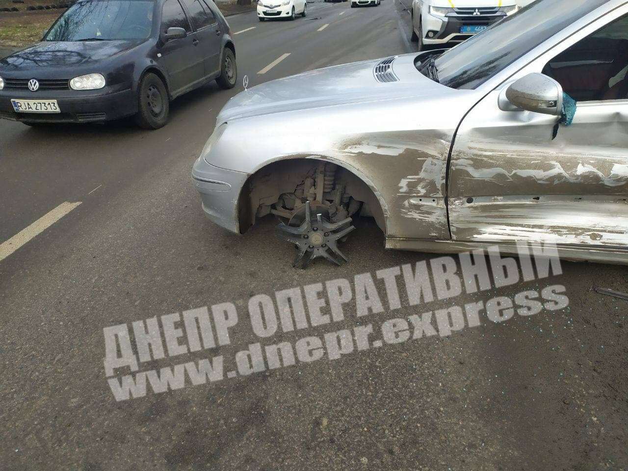        Skoda  Mercedes
