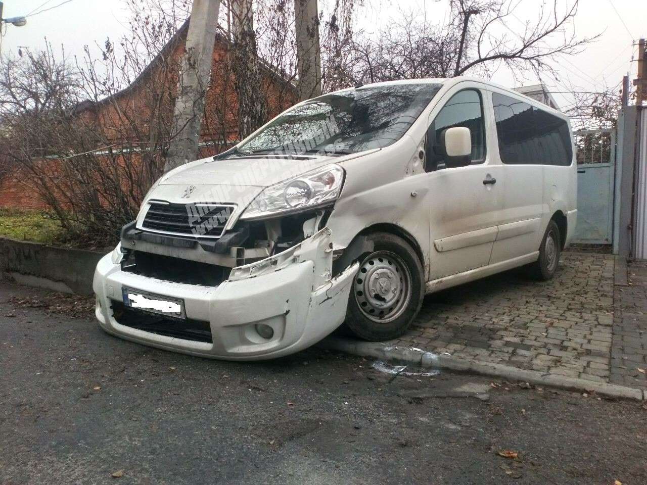       olt   Peugeot