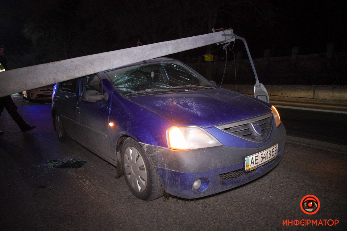      Mazda   :      Dacia