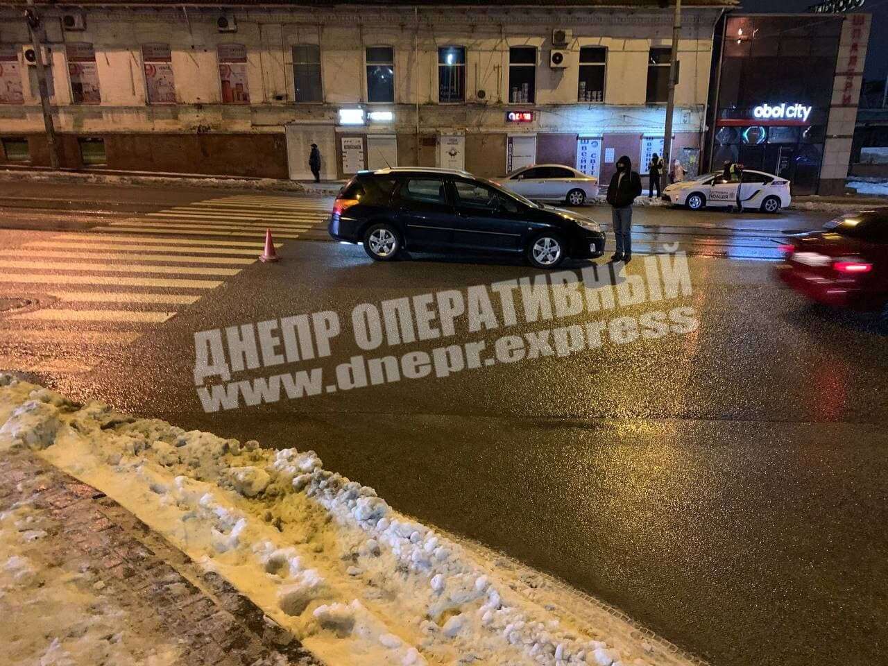      Peugeot  :  
