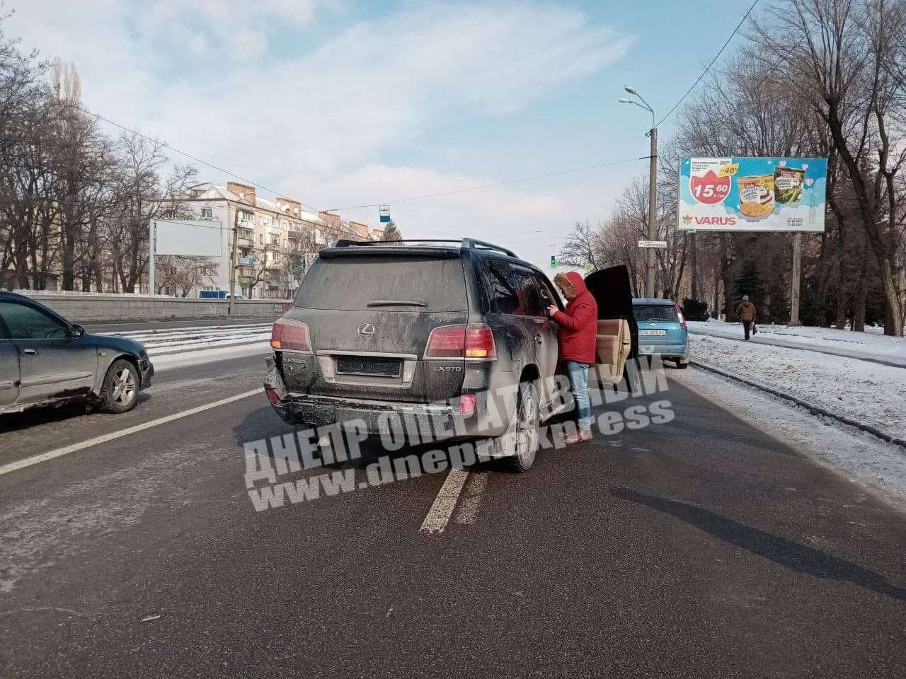       Renault   Lexus