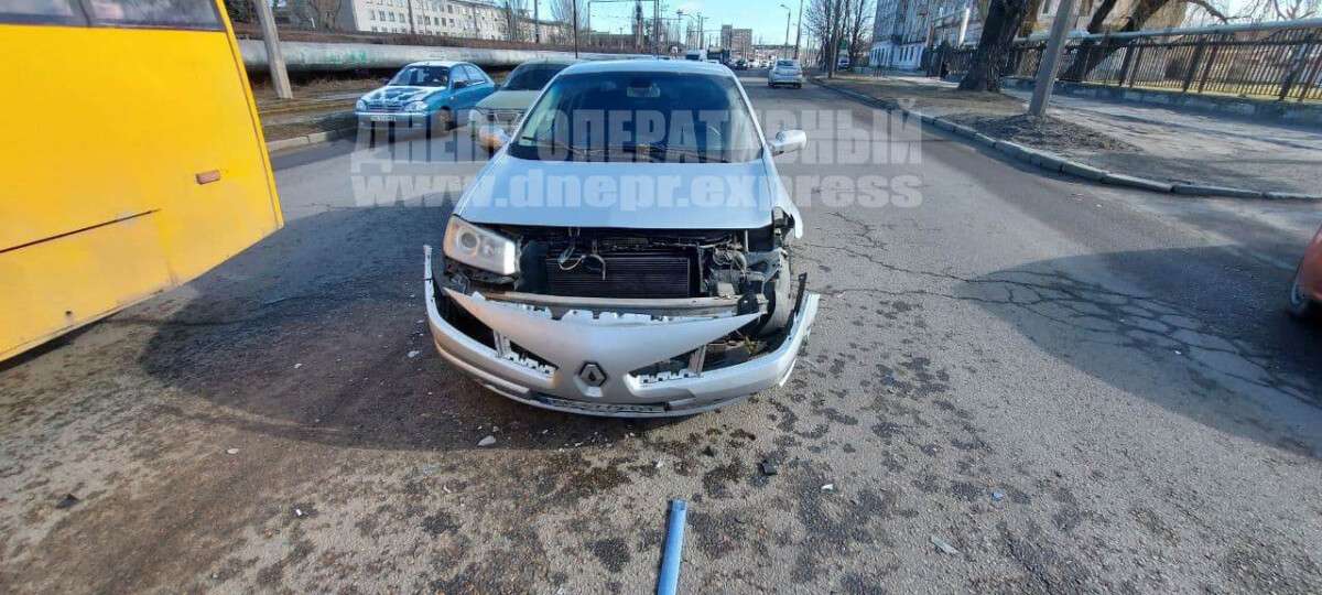        Chevrolet    Uklon