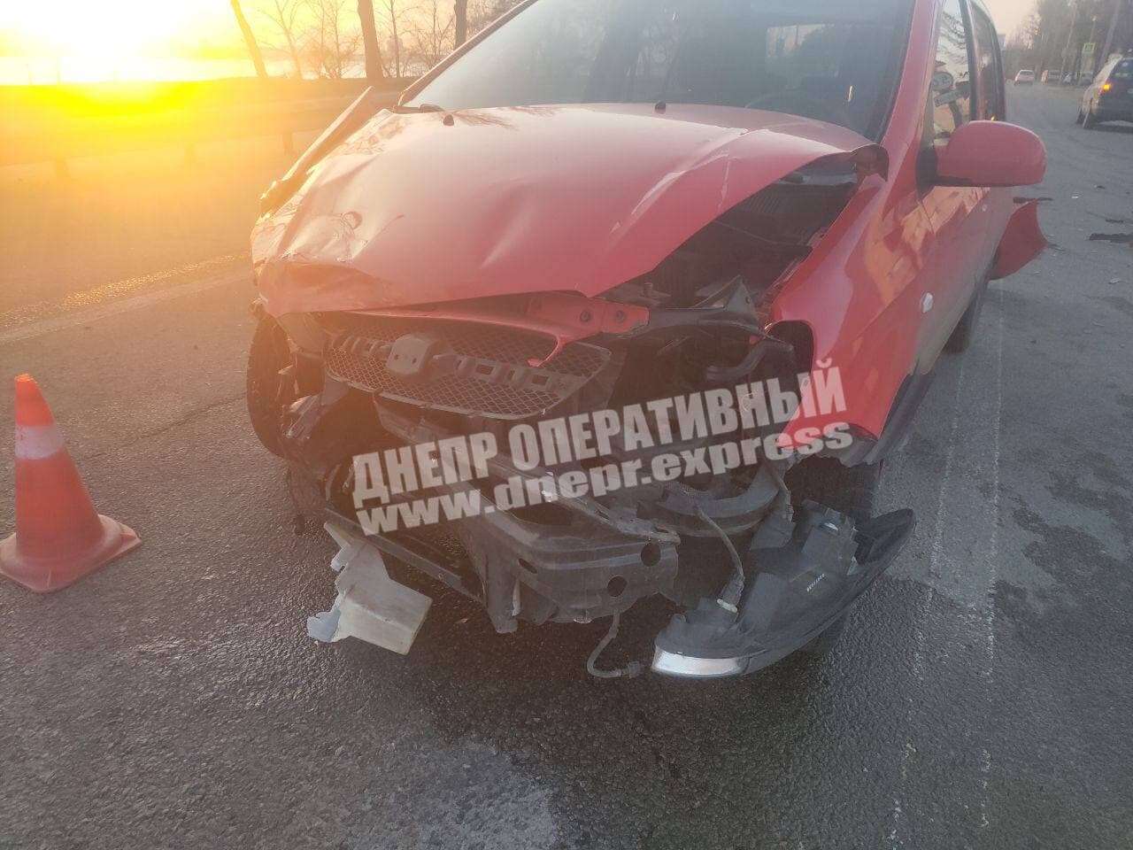       Hyundai   Renault