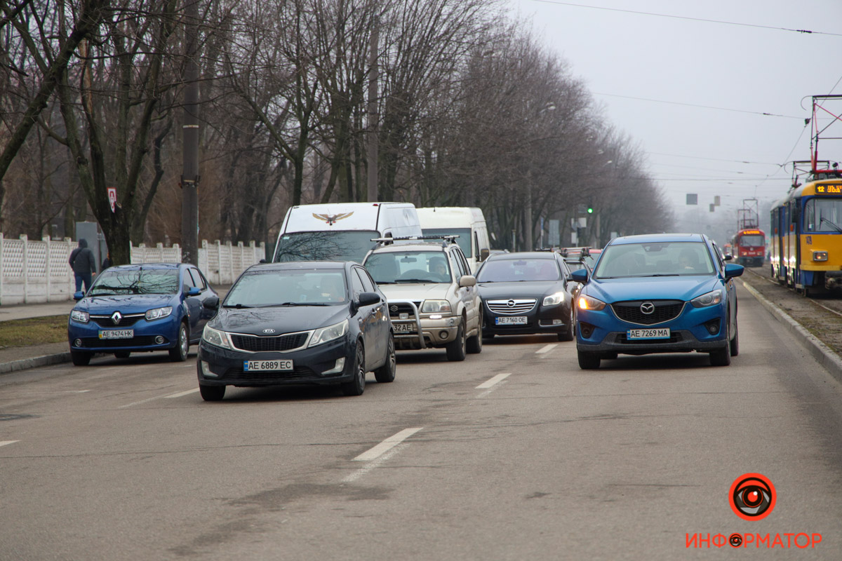        Renault  BMW:  ,  